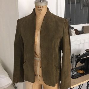 Vintage about a size 2. Great condition.